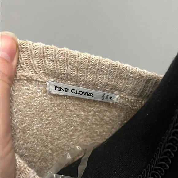 Pink Clover Textured Beige Sweater Stitch Fix - Picture 2 of 7